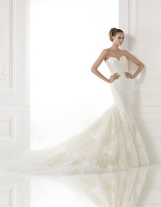 pronovias-atelier-2015-weddng-dresses02