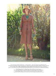 12-MALGOSIA_BELA_HARPERS_BAZAAR_GERMANY_FEBRUARY_2015_SOFIA_SANCHEZ_MAURO_MONGIELLO-143