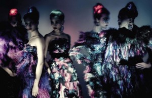 marjan-jonkman-anna-cleveland-lineisy-monteiro-kasia-jujeczka-greta-varlese-molly-bair-by-paolo-roversi-vogue-italia-september-2015-08-620x405