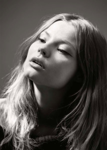 magdalena-frackowiak-by-jan-welters-elle-france-september-2015-02