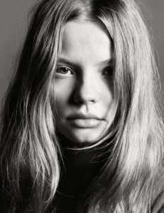 magdalena-frackowiak-by-jan-welters-elle-france-september-2015-15