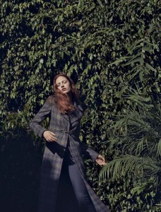 Vogue-Mexico-July-2017-Julia-Banas-by-Matthew-Sprout-5