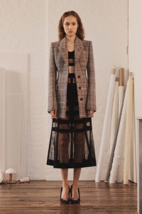 13-alexander-mcqueen-resort-2018