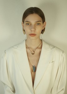Vogue-Poland-March-2018-Jude-Gralak-Aurelia-Le-1