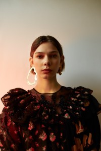 Vogue-Poland-March-2018-Jude-Gralak-Aurelia-Le-3